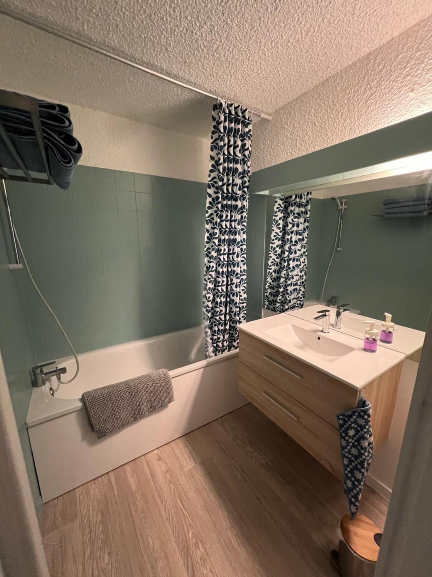 Spacieux Et Confortable - Centre Ville De Briancon - Serre-Chevalier - Garage Et Wifi Kültér fotó